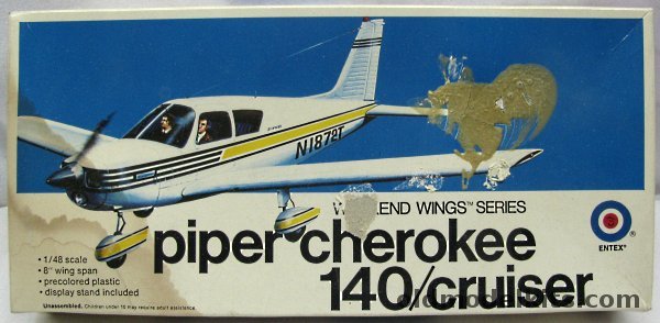 Entex 1/48 Piper Cherokee 140, 8515P plastic model kit